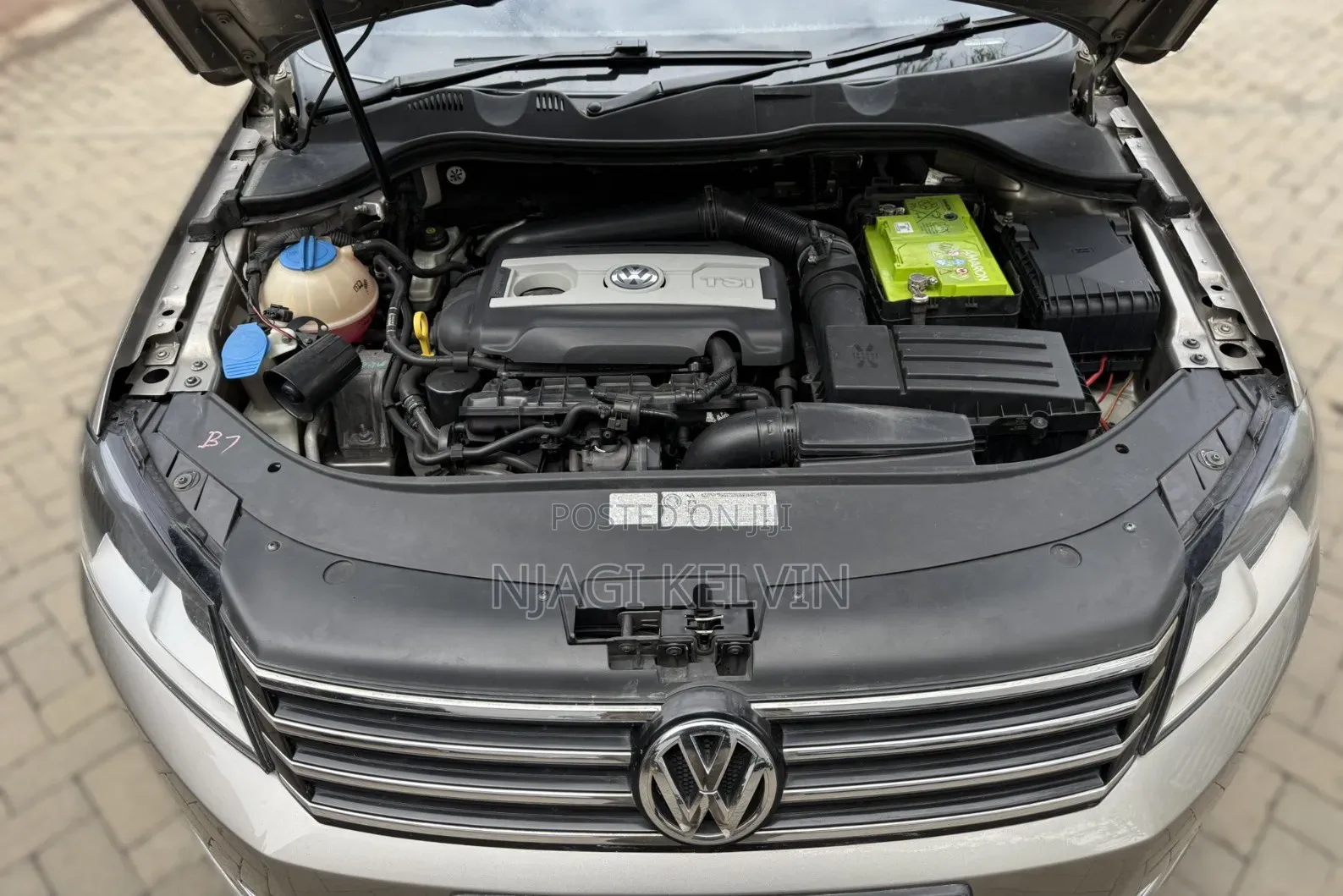 Volkswagen Passat 2014 Gold