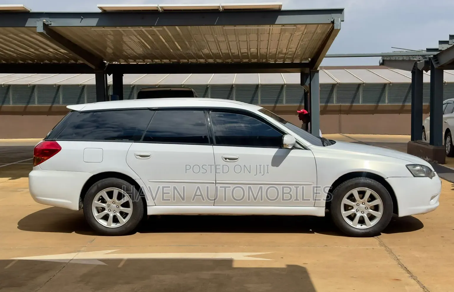 Subaru Legacy 2005 White