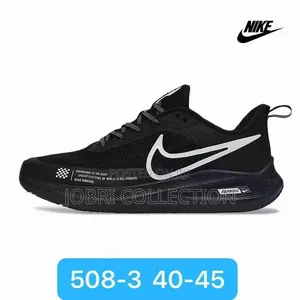 Black Nike Zoom Winflo 11 Sneakers
