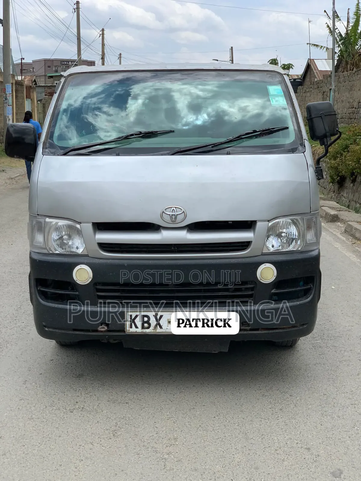 Toyota HiAce 2009 Silver
