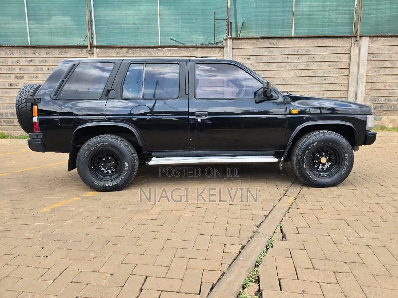 Nissan Terrano 1991 Black