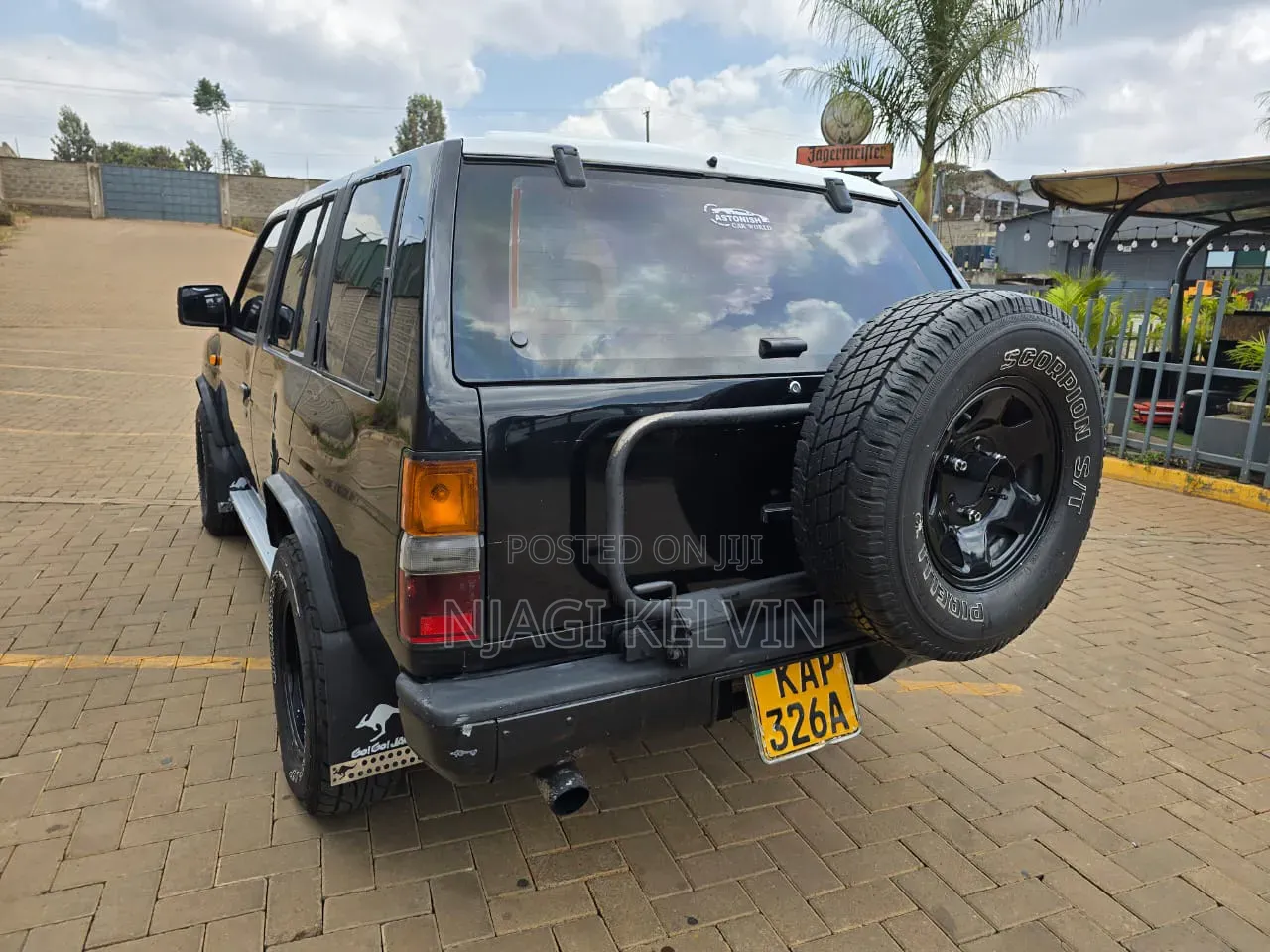 Nissan Terrano 1991 Black