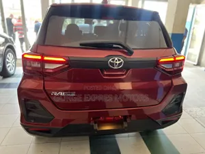 Toyota Raize 1.0 FWD 2020 Maroon