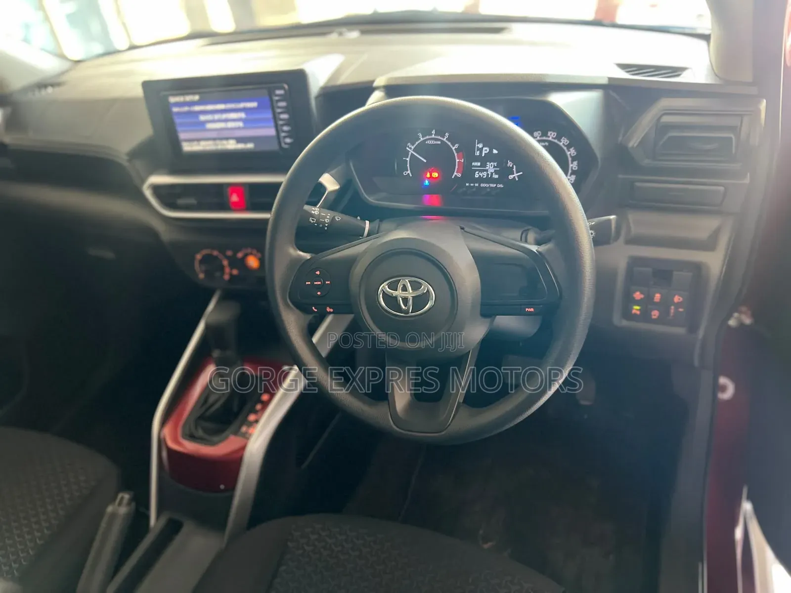 Toyota Raize 1.0 FWD 2020 Maroon