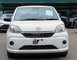 Toyota Passo 2019 White
