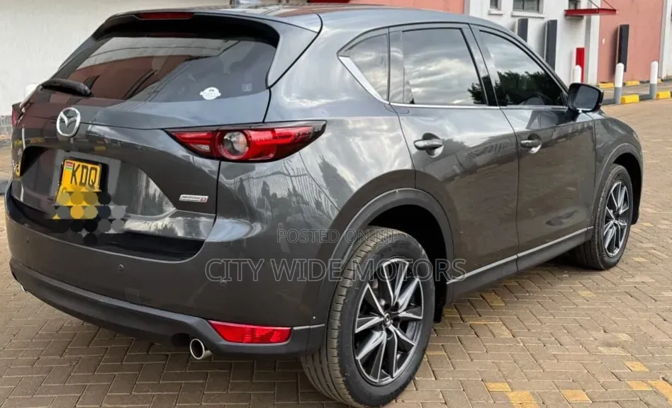 Mazda CX-5 2.2 Diesel FWD 2017 Gray