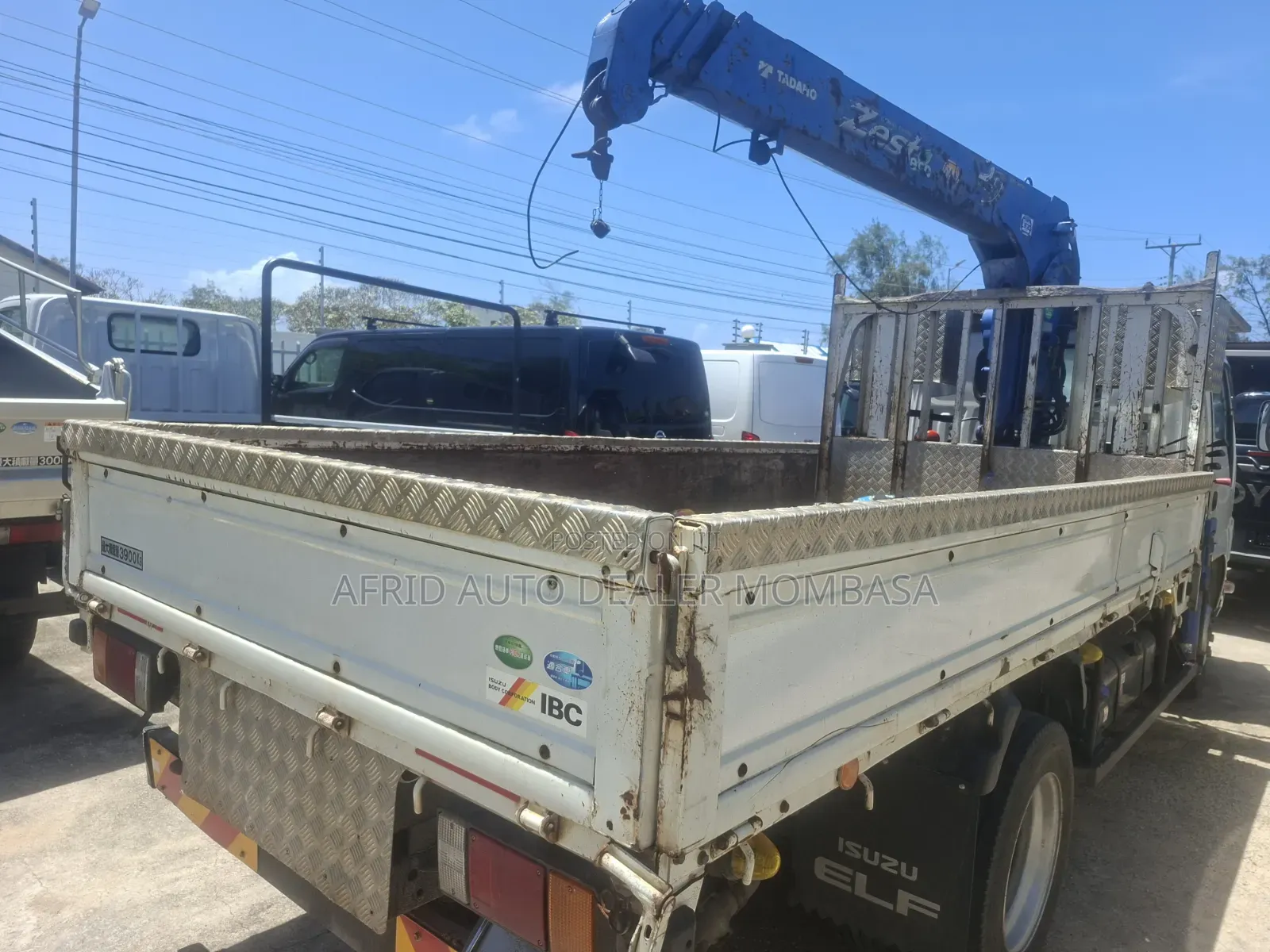Isuzu Elf Crane 4t 2019 White