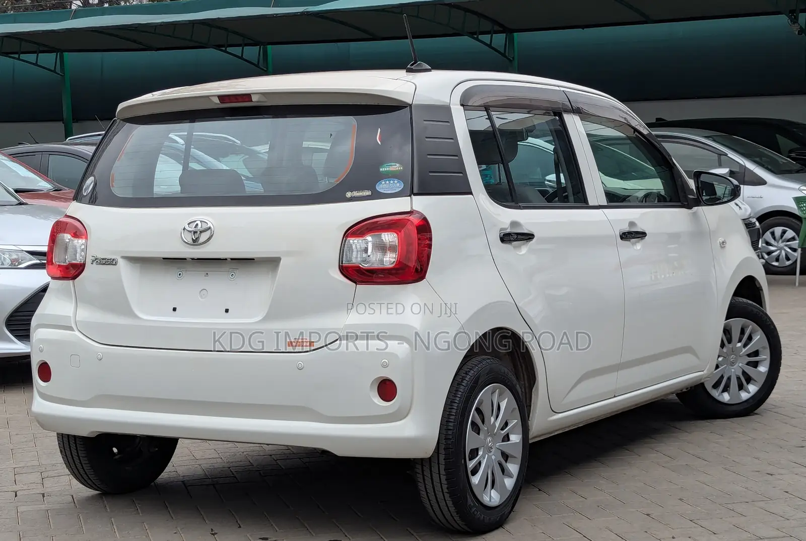 Toyota Passo 2019 White