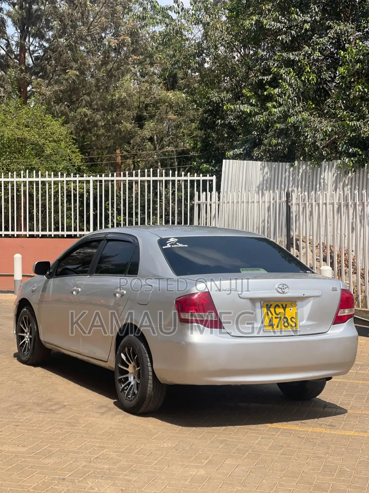 Toyota Axio 2013 Silver