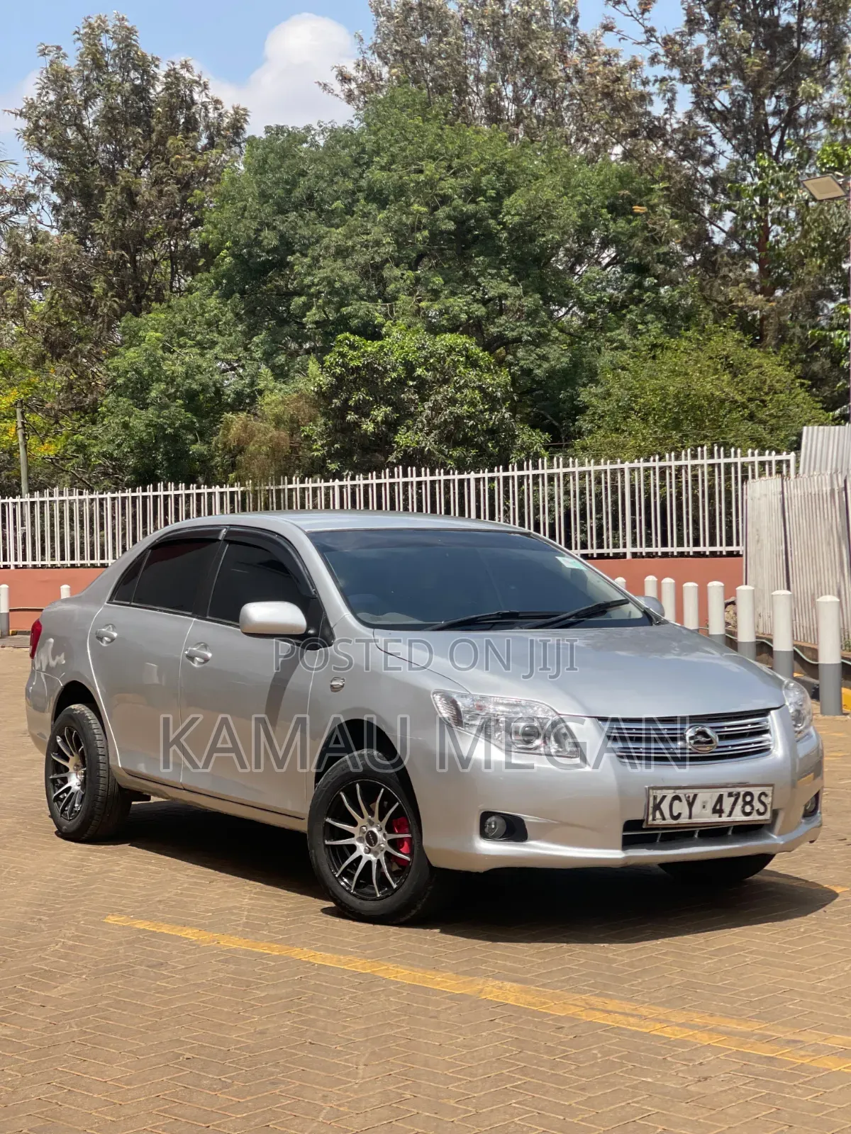 Toyota Axio 2013 Silver