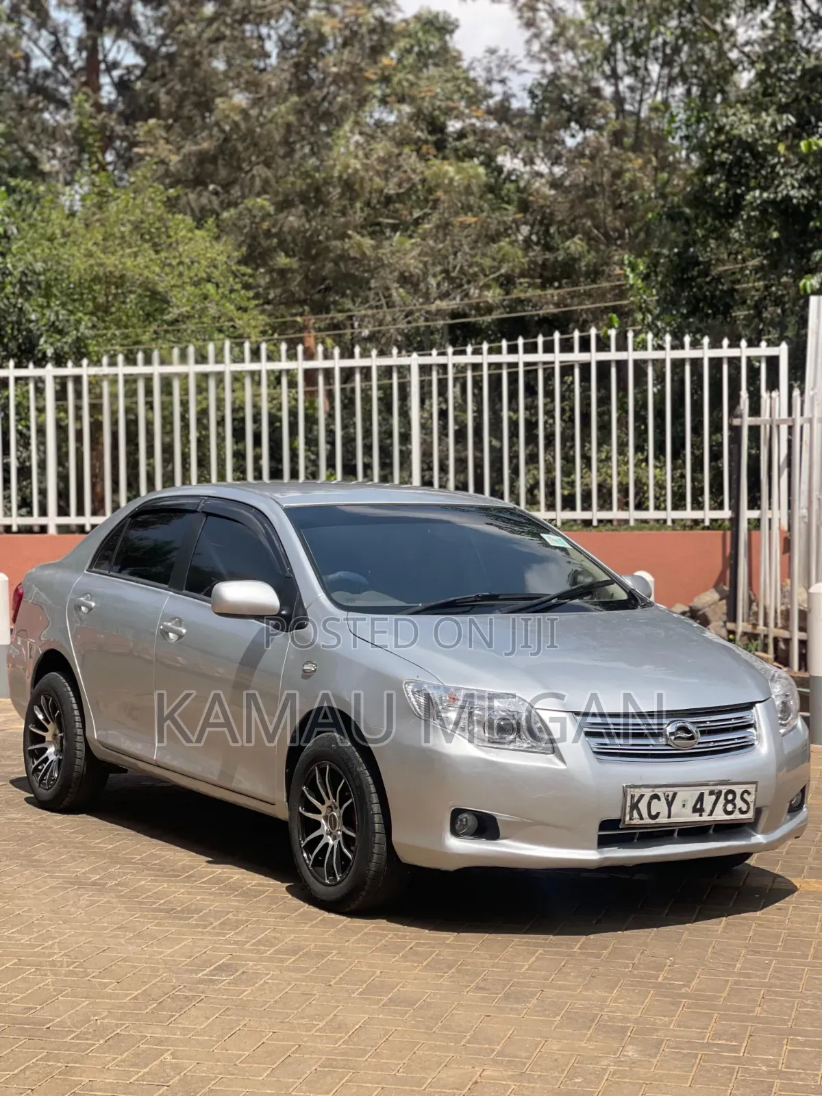 Toyota Axio 2013 Silver