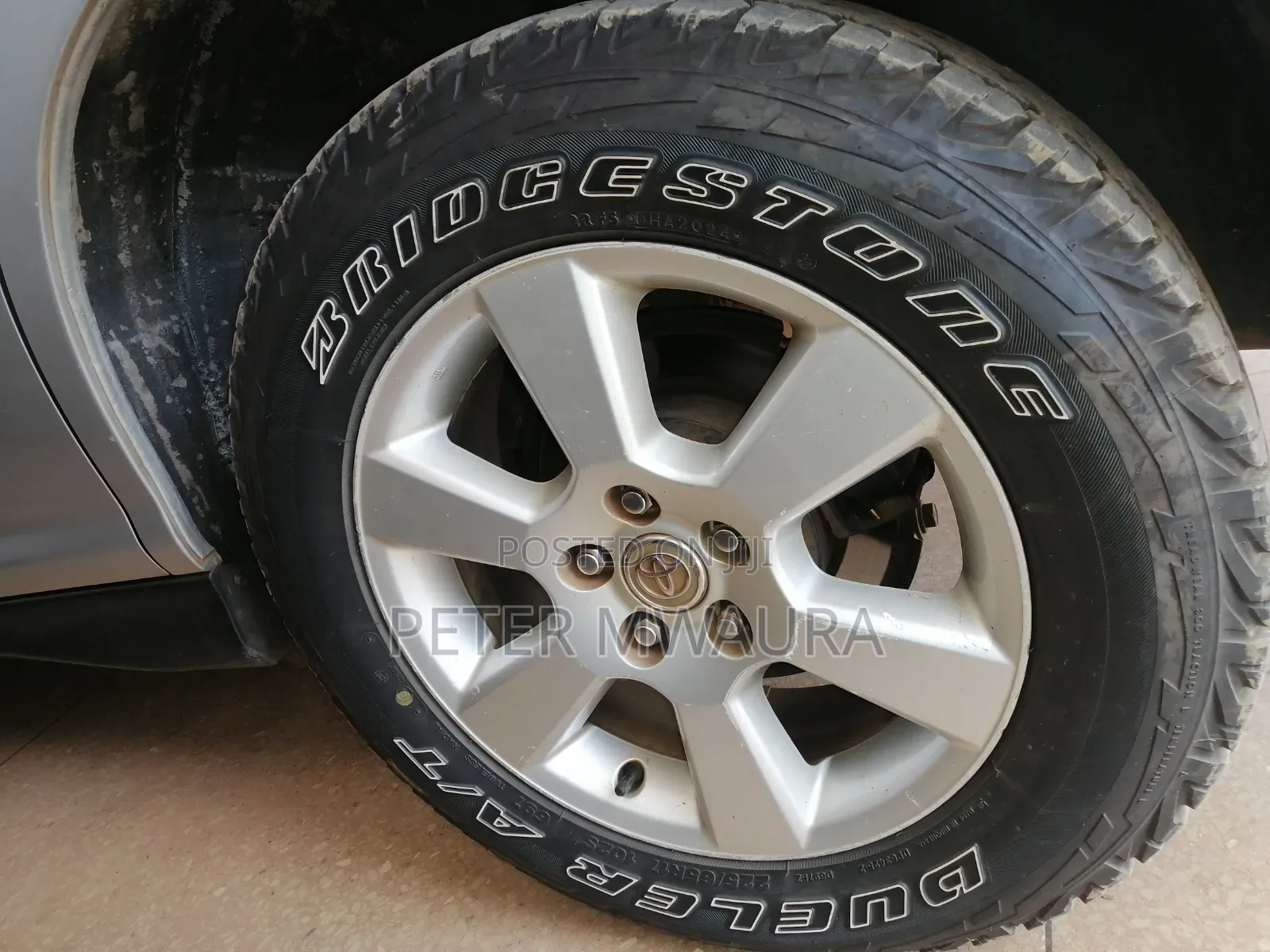 Toyota Harrier 2012 Silver