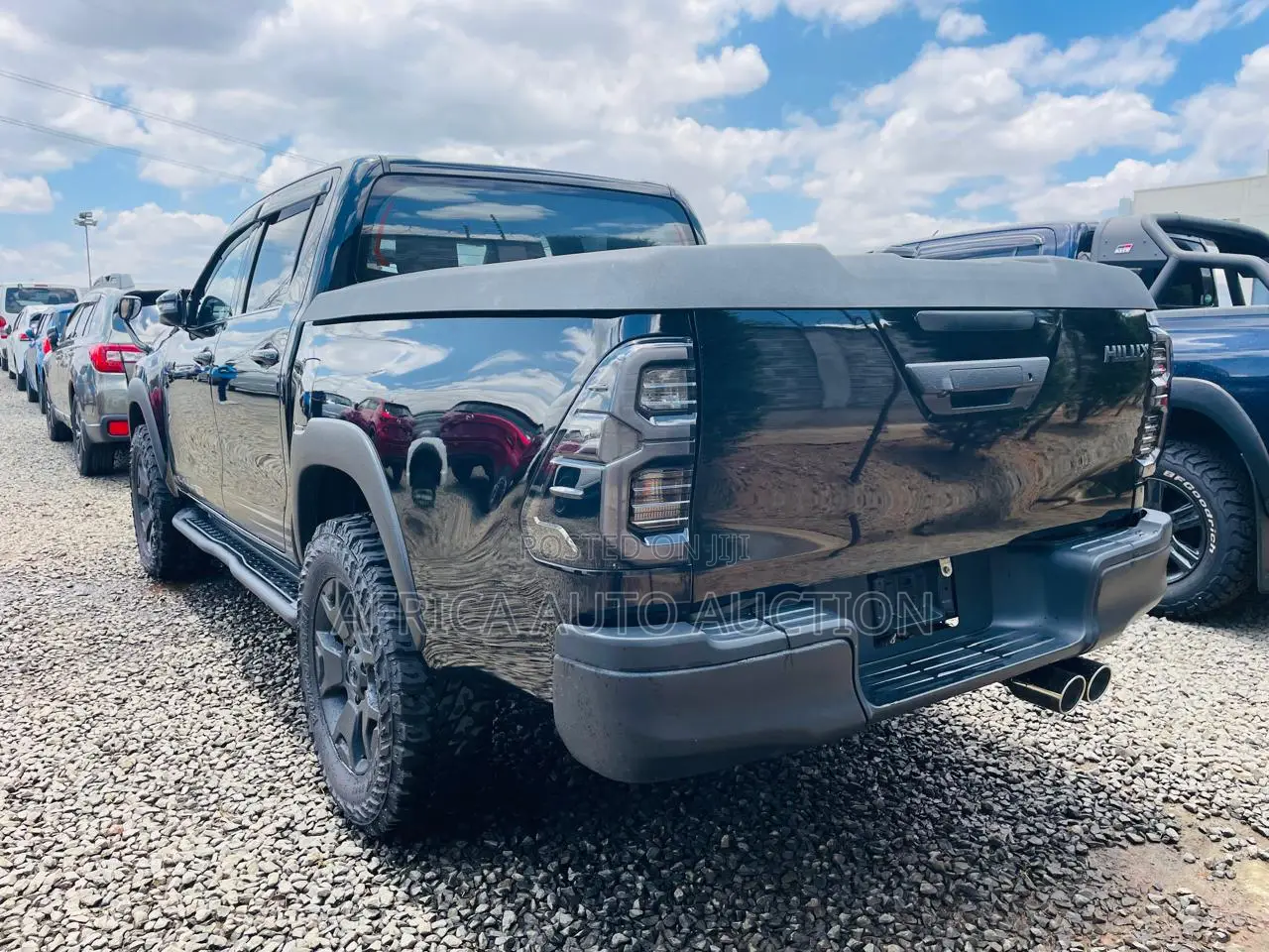 Toyota Hilux 2020 Black