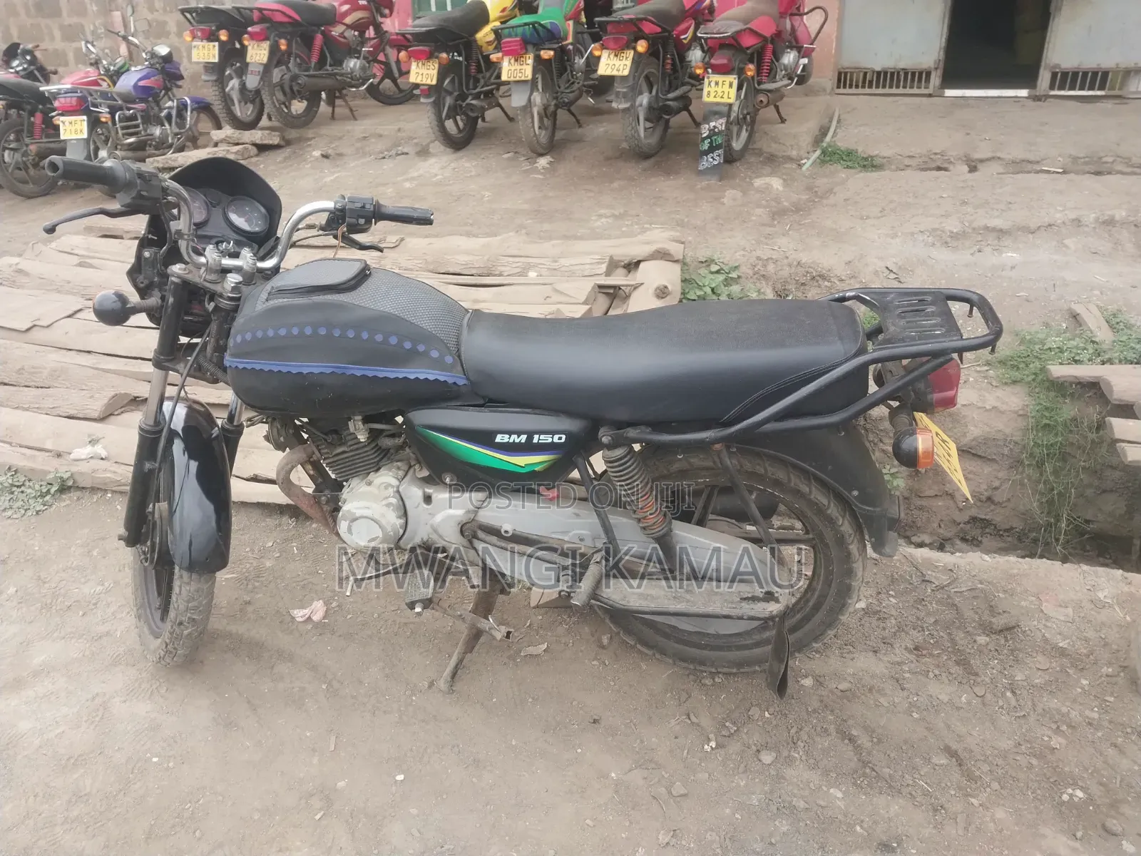 Bajaj Boxer 150 UG 2025 Black