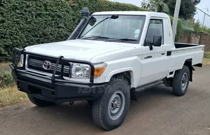 Toyota Land Cruiser 76 Series 2018 Pearl