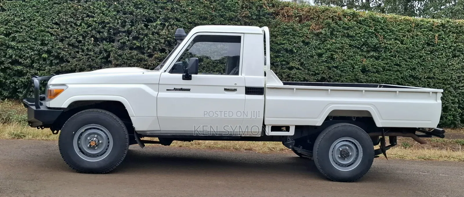 Toyota Land Cruiser 76 Series 2018 Pearl