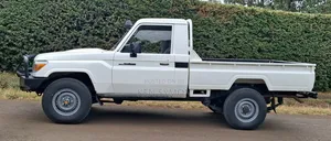 Toyota Land Cruiser 76 Series 2018 Pearl