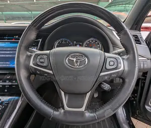 Toyota Harrier 2020