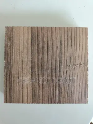 Chip Board Holm Oak 18mm 1830*2750