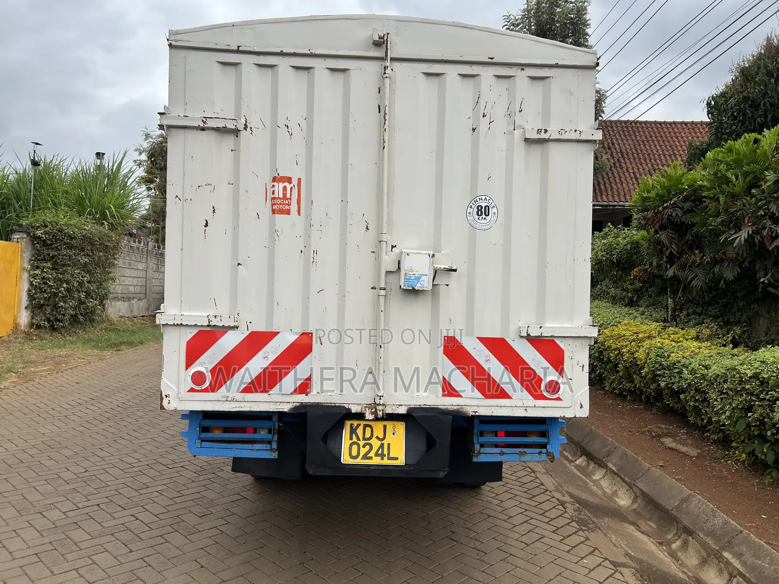 Isuzu NMR for Sale