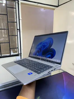 Laptop HP ProBook 440 G8 8GB Intel Core i5 SSD 256GB