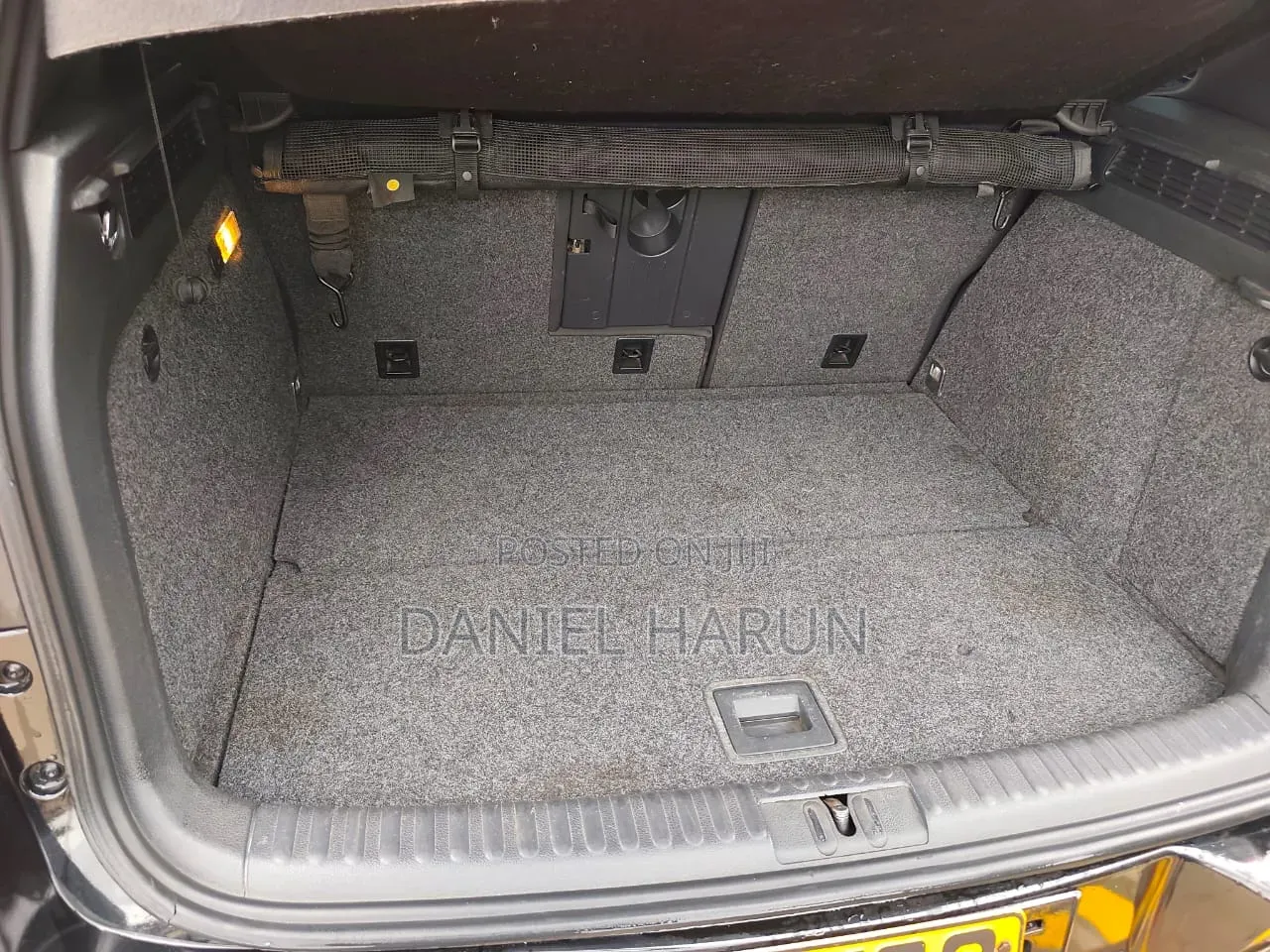 Volkswagen Tiguan S with Sunroof 2013 Black