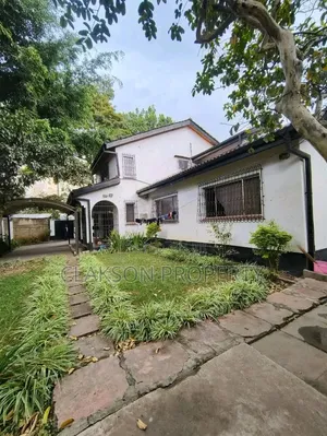 5bdrm Townhouse / Terrace in Kilimani, Hurlingham for rent