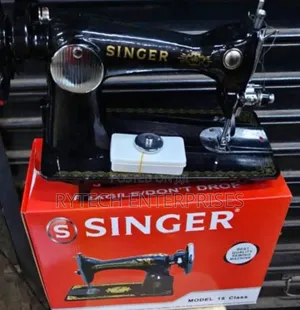 Singer Sewing Machine/Singer Sewing Machine