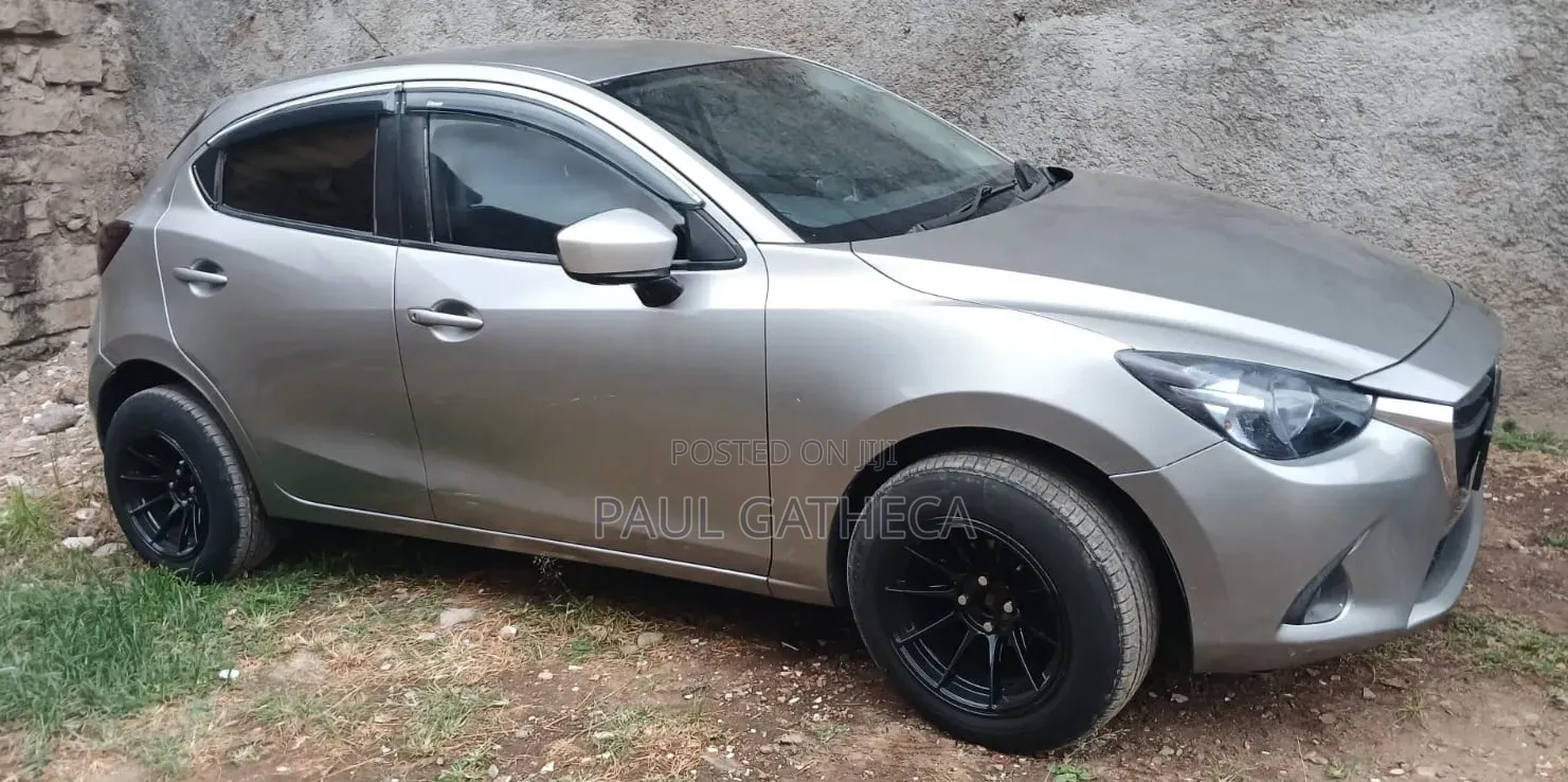 Mazda Demio 2014 Gray
