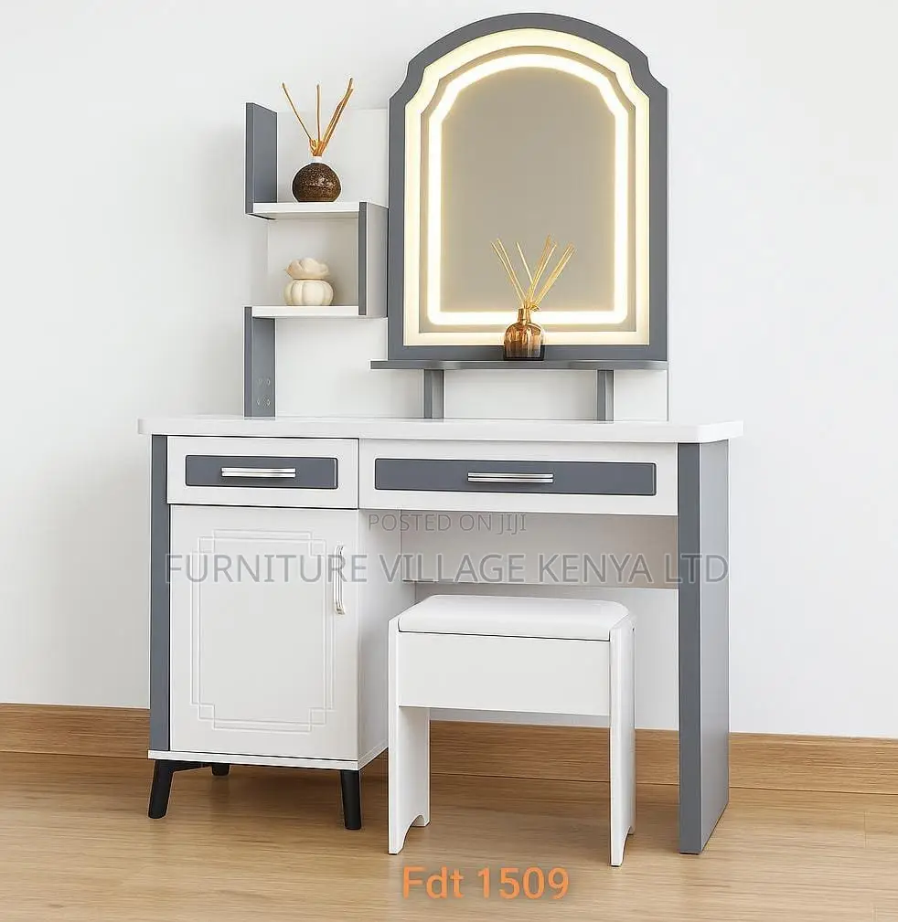 Dressing Table; White Wooden-Lighted Home Vanity Dressing Table