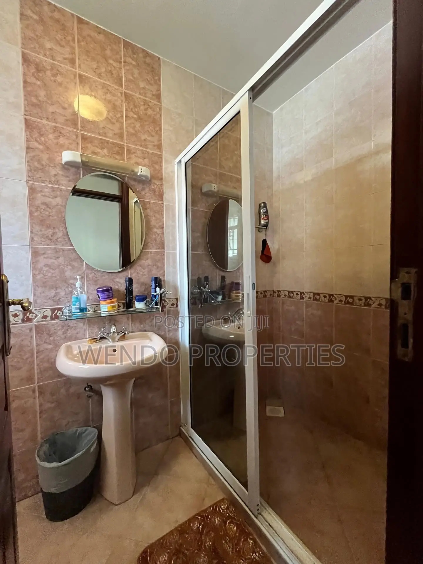 4bdrm Townhouse / Terrace in Raphta Road Area for rent