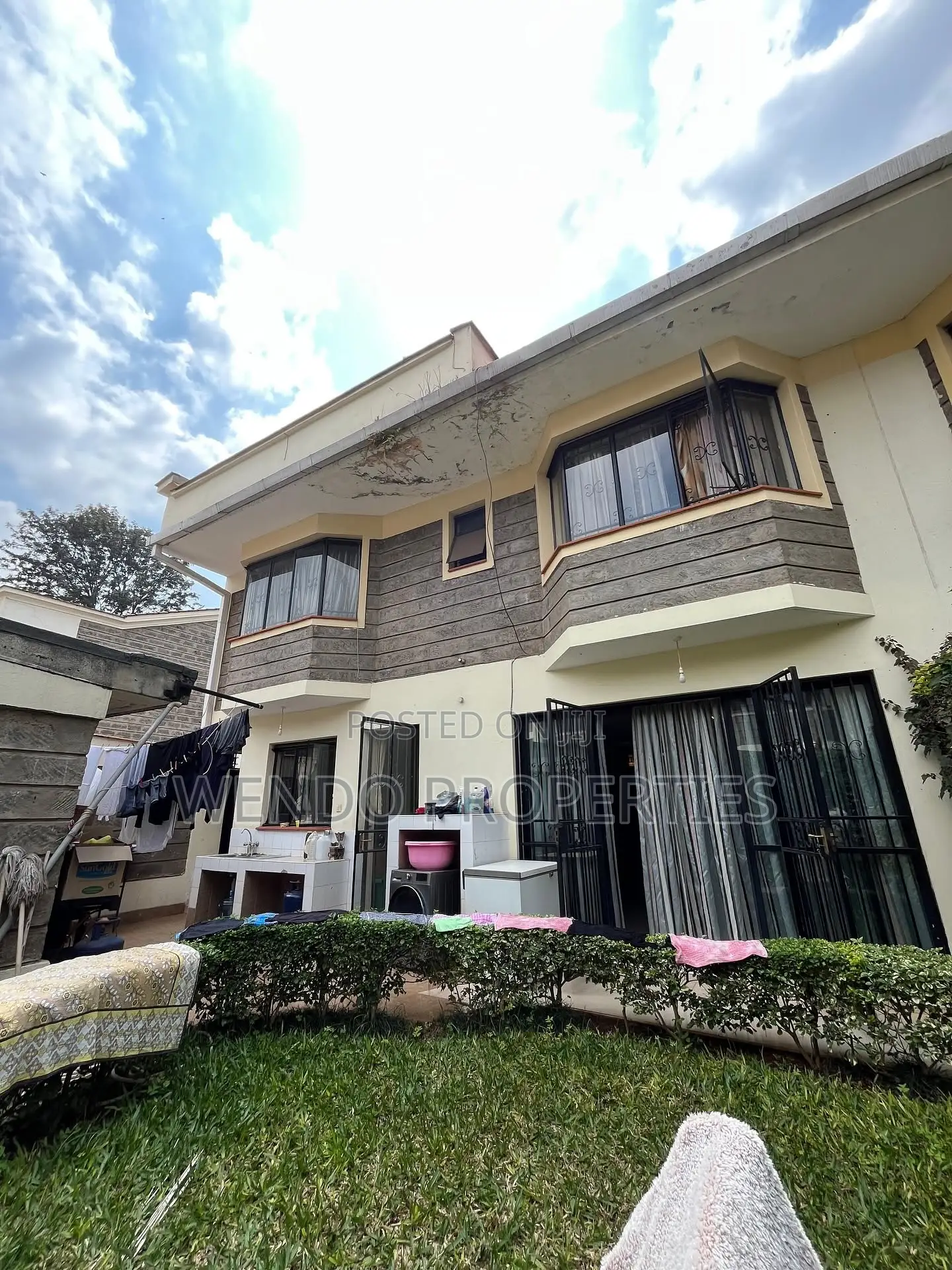 4bdrm Townhouse / Terrace in Raphta Road Area for rent