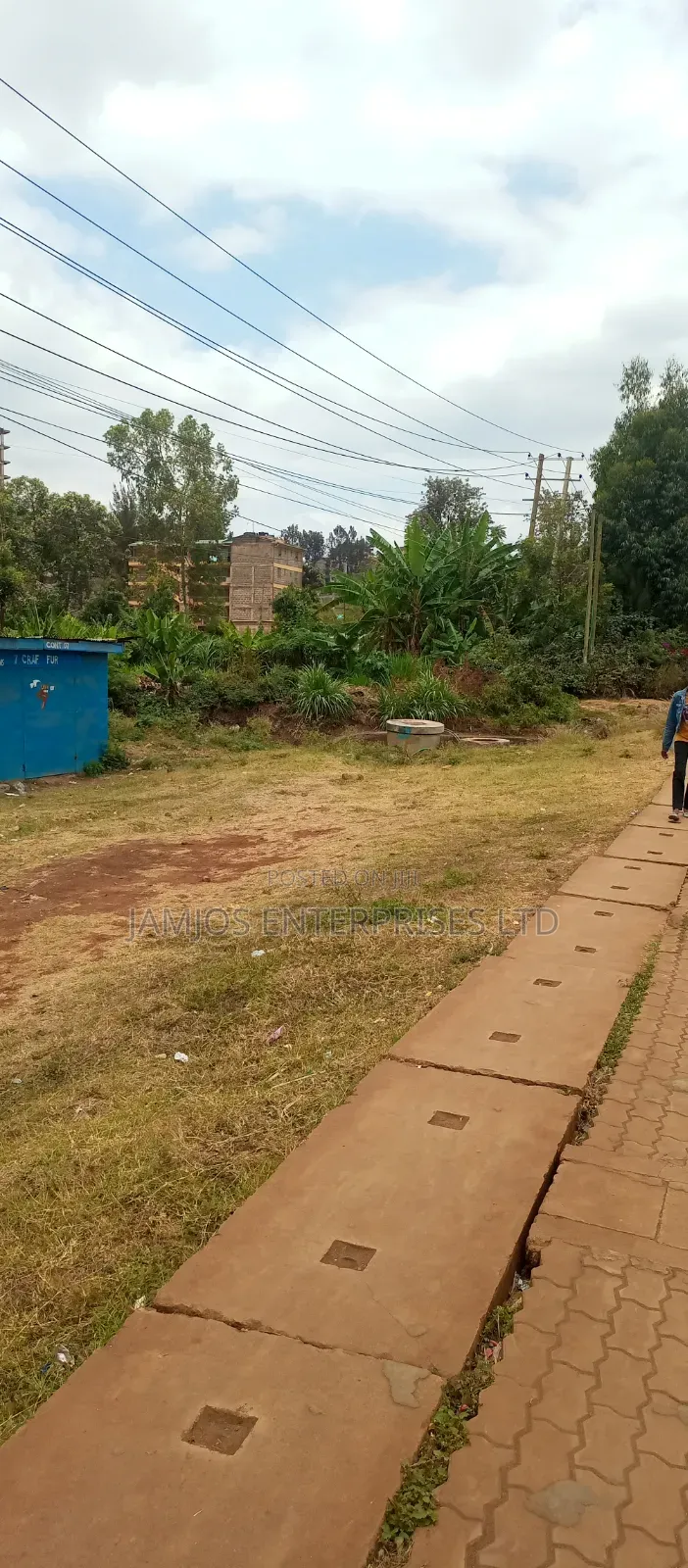 Plot Touching Thika Super Highway