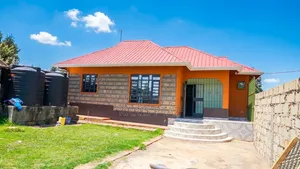 3bdrm Maisonette in Rose Gate Nachu for sale