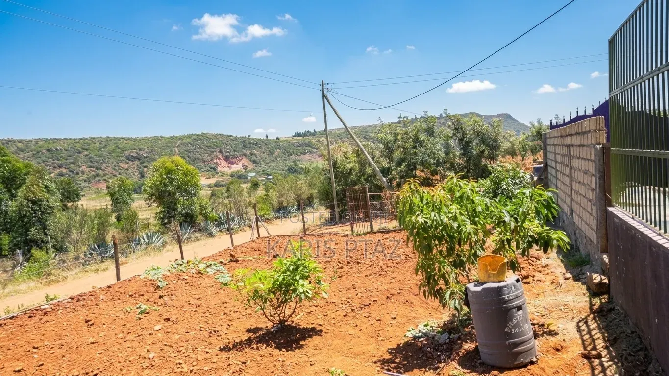3bdrm Maisonette in Rose Gate Nachu for sale