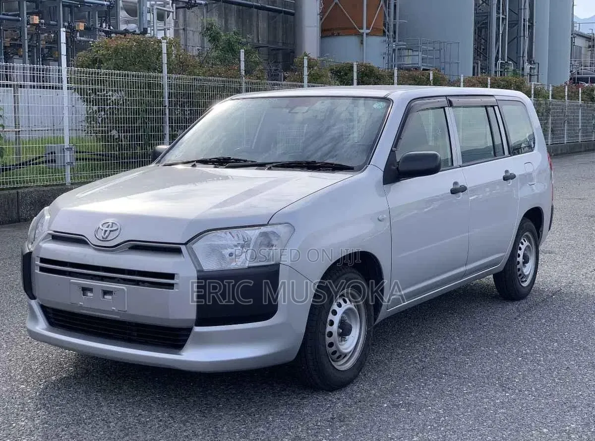 Toyota Probox 1.5 DX Comfort 2WD 2020 Silver