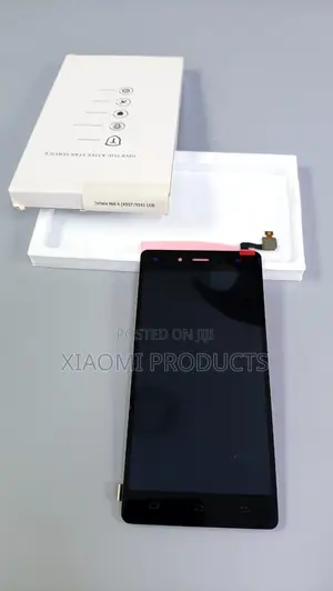 Infinix Hot 4 (X557/X551) LCD Screen Replacement