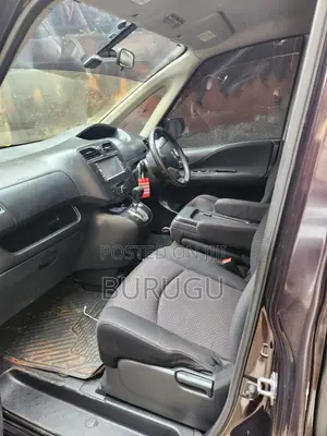 Nissan Serena 2011 Black