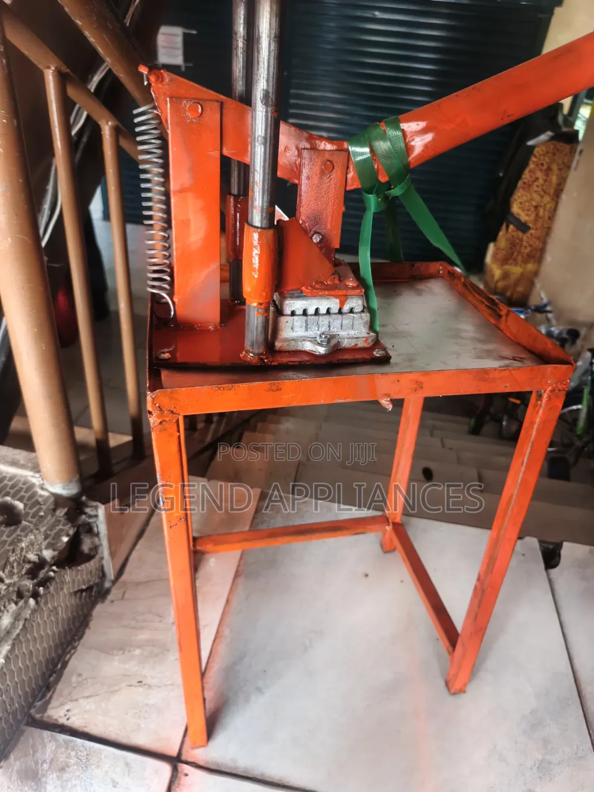 Chips Cutter Juakali Available