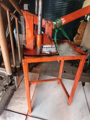 Chips Cutter Juakali Available
