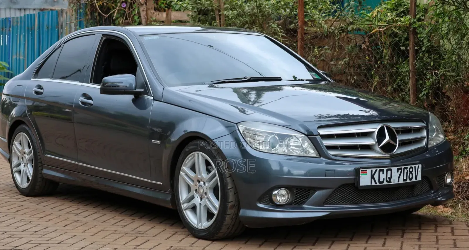 Mercedes-Benz C180 2012 Gray