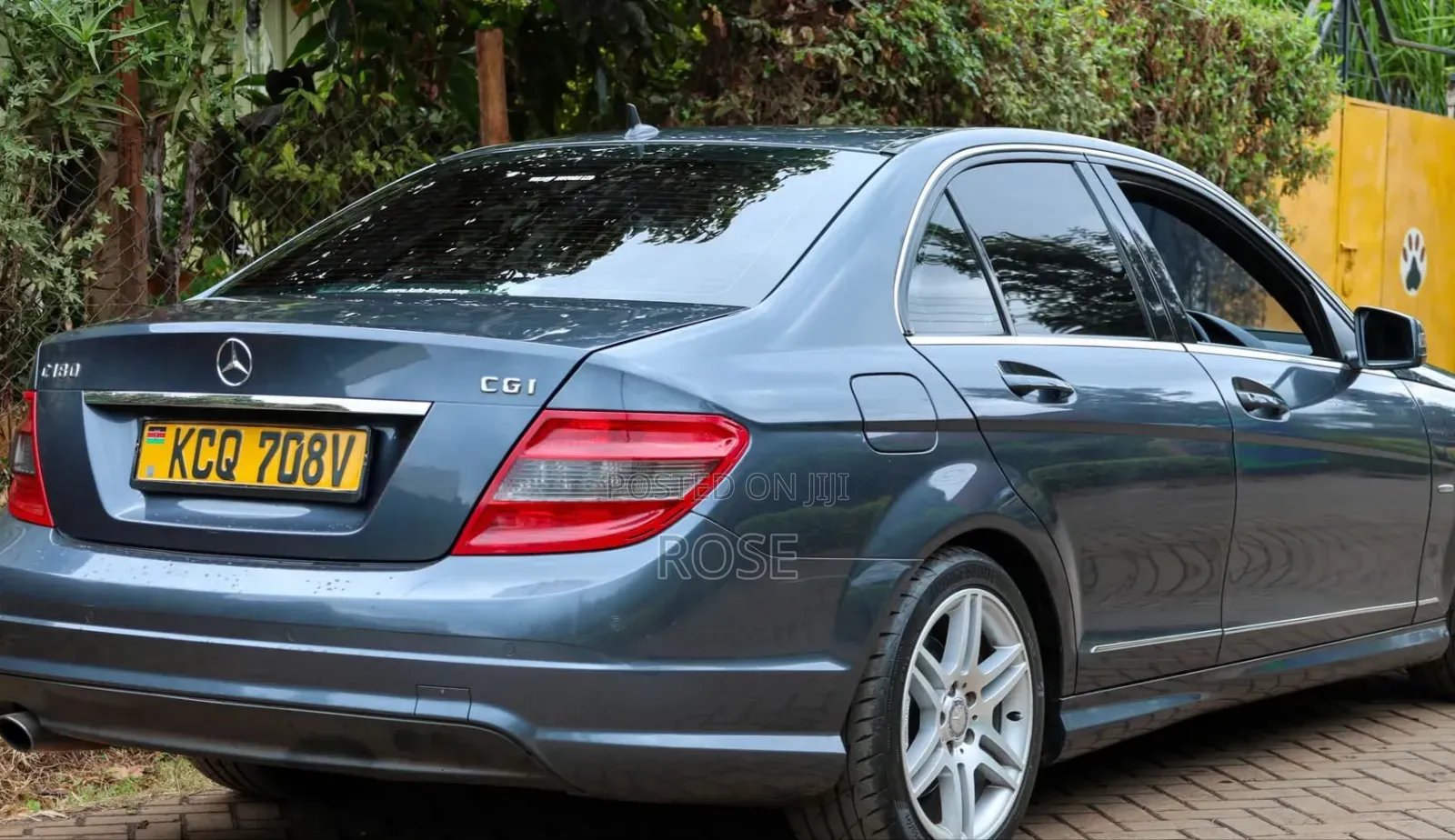 Mercedes-Benz C180 2012 Gray