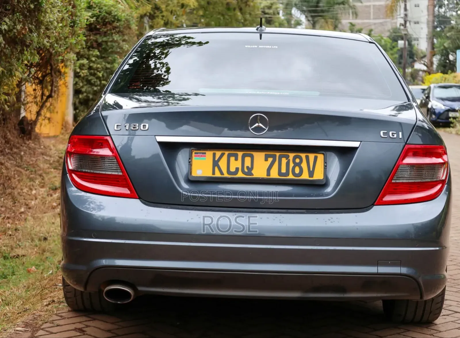 Mercedes-Benz C180 2012 Gray