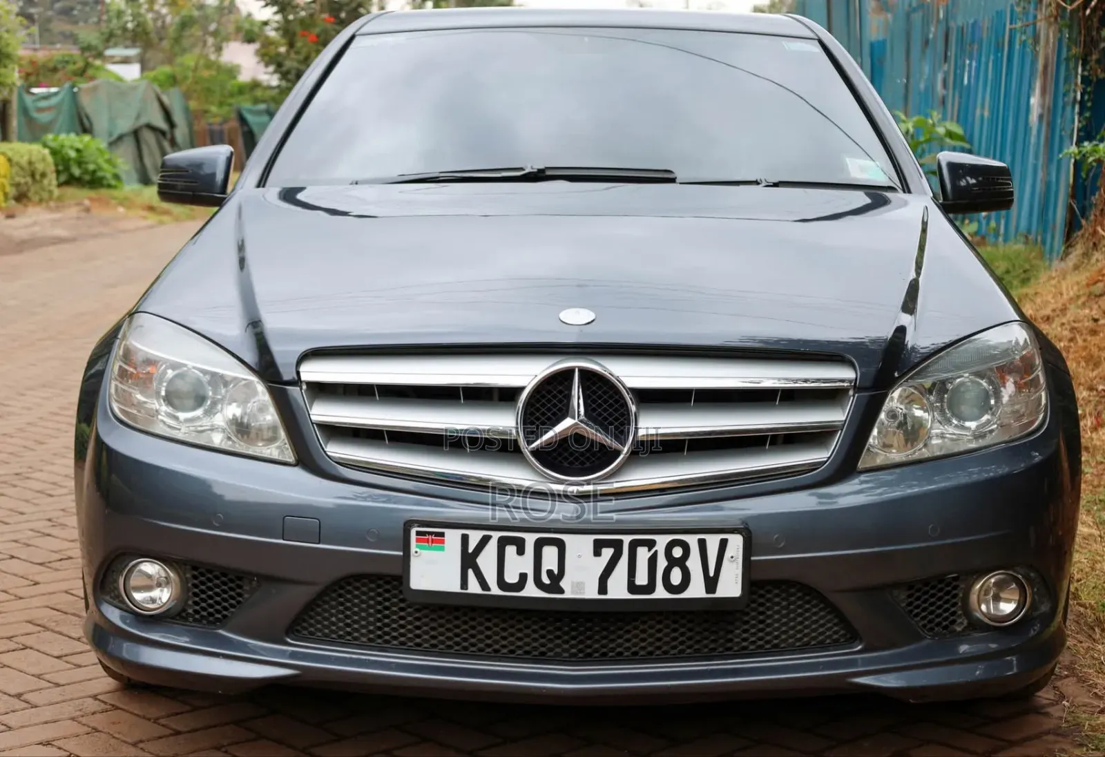 Mercedes-Benz C180 2012 Gray