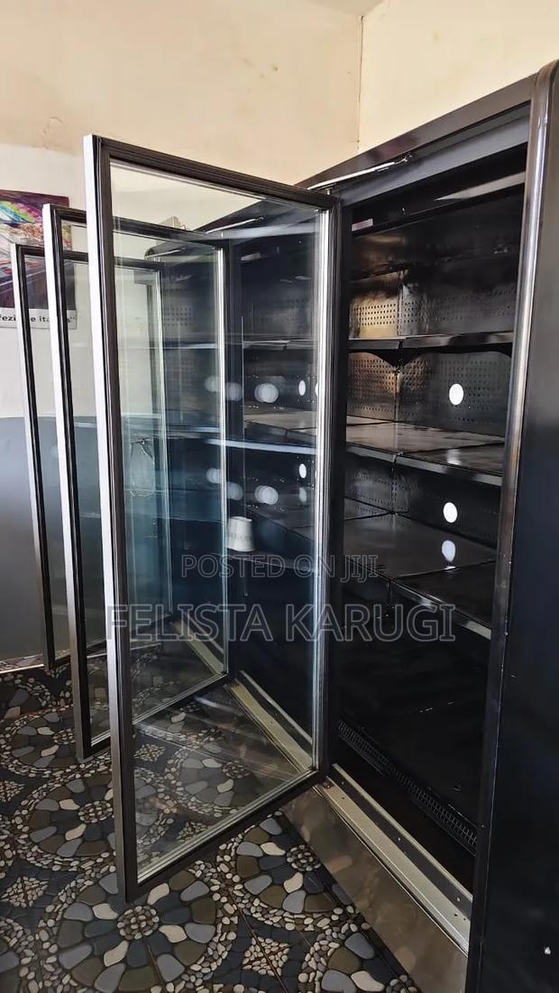 3 Door Display Chiller - thumbnail 4