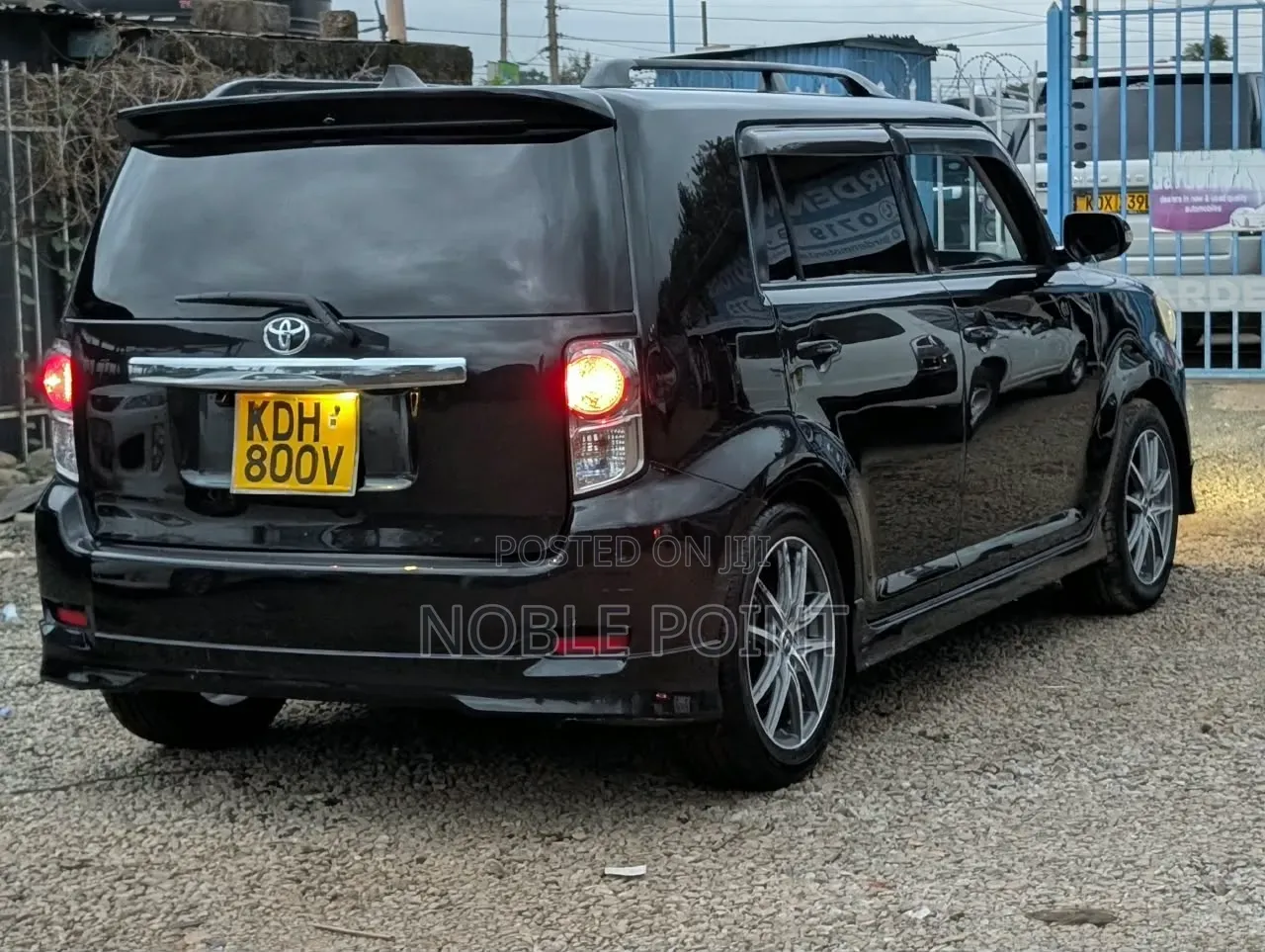 Toyota Rumion 1.5 FWD 2023 Black