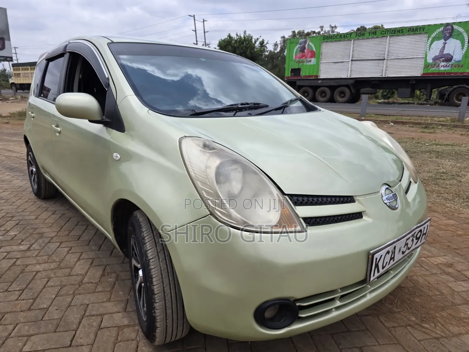 Nissan Note 2005 Green