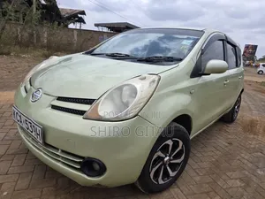 Nissan Note 2005 Green