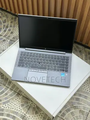 Laptop HP ZBook Firefly G8 16GB Intel Core i5 SSD 512GB