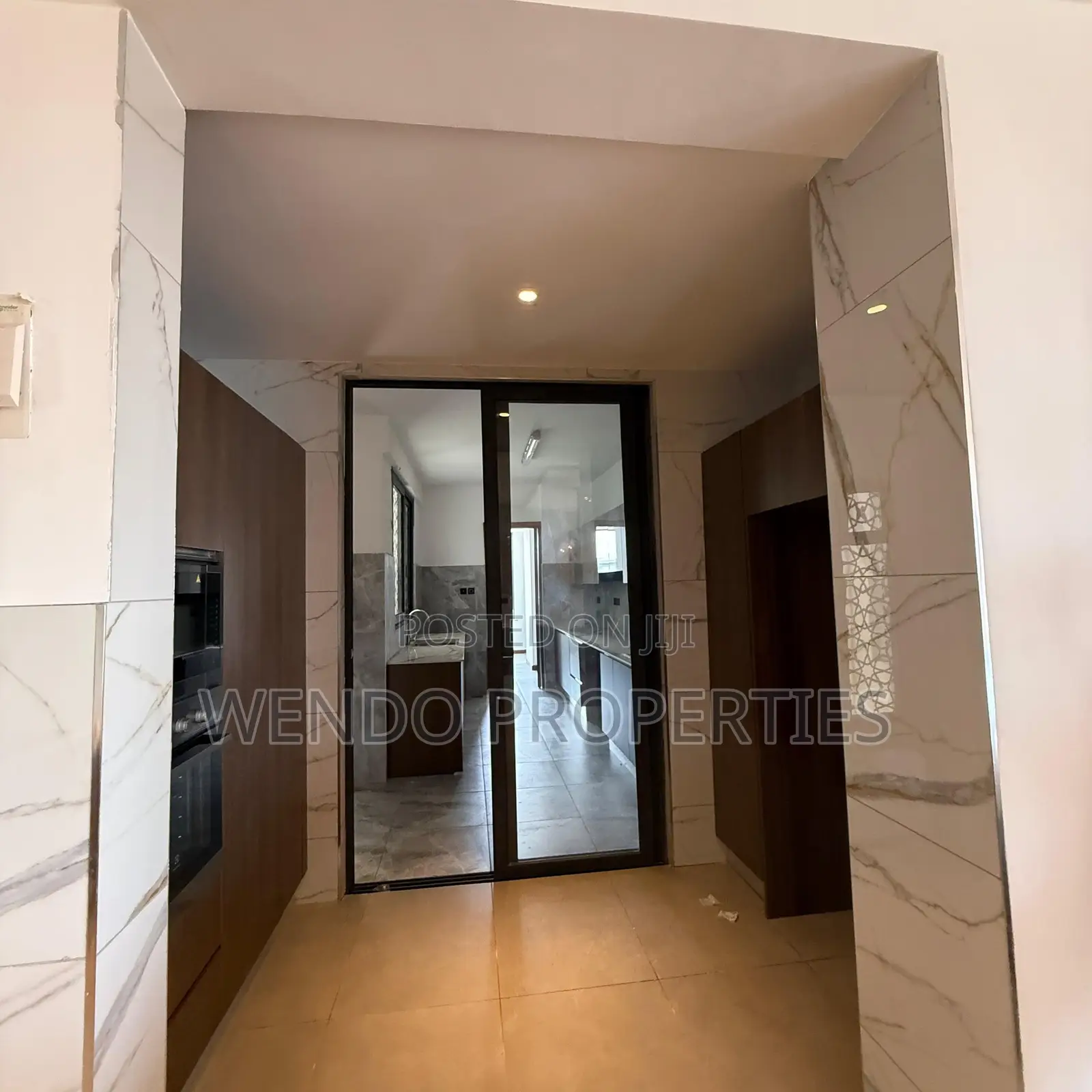 3bdrm Apartment in Raphta Road Area for rent